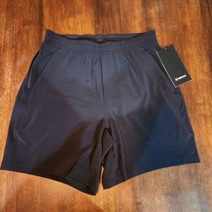 NWT Lululemon Pace Breaker Short Lined  7"  Medium  Black